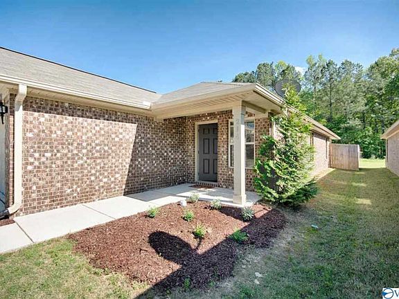 2nd image of 214 Sedgewick Dr