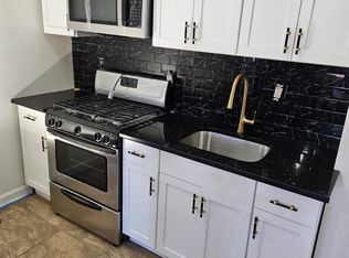 120 South St APT 1, Newark, NJ 07114