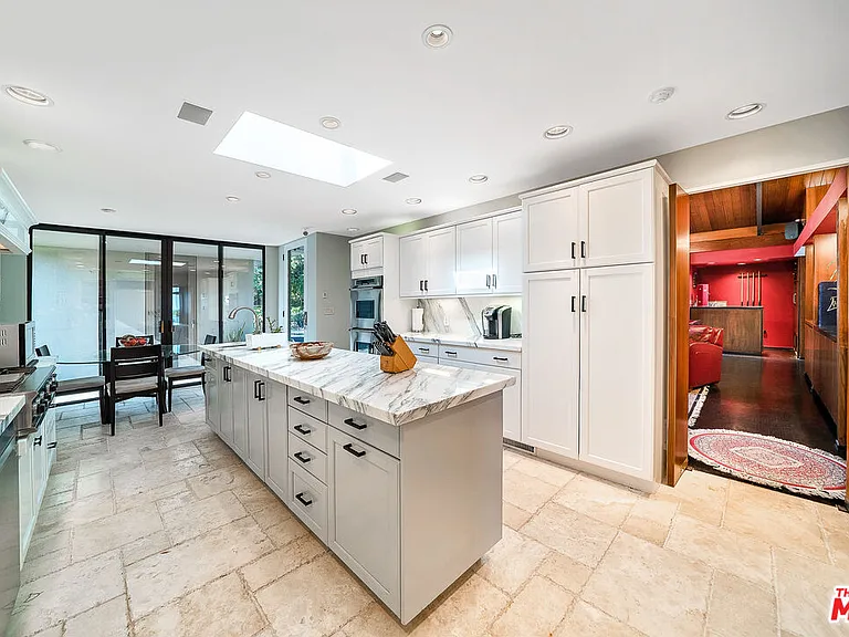 11508 Thurston Cir — Photo 16