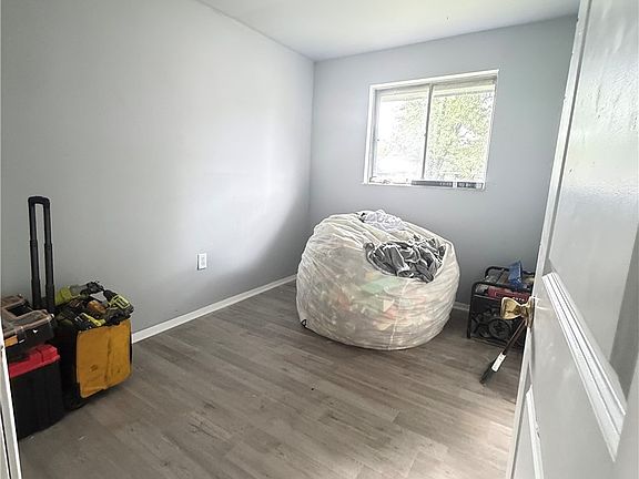 5th image of 1626 Arlene Ave