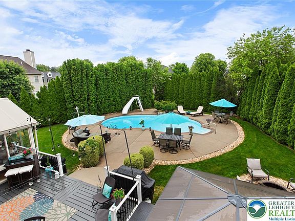 4th image of 4257 Foxwood Cir