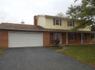 272 Hermitage Dr, Martinsburg, WV 25405