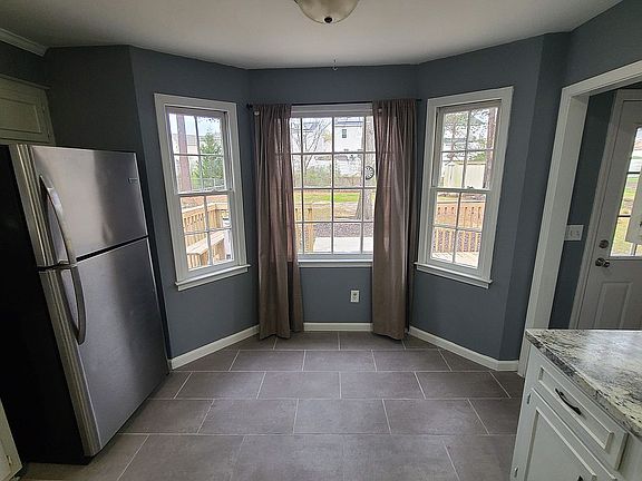 Kitchen Bay Window