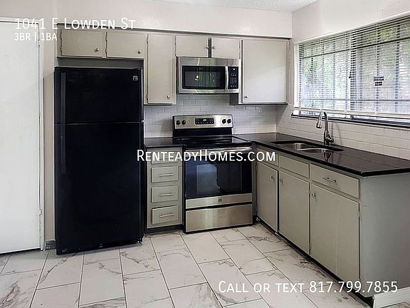 2nd image of 1041 E Lowden St