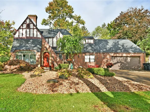 519 Butler Rd NE, Warren, OH 44483