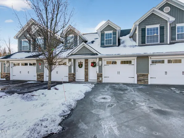 150 Paddock Circle, Schenectady, NY 12306