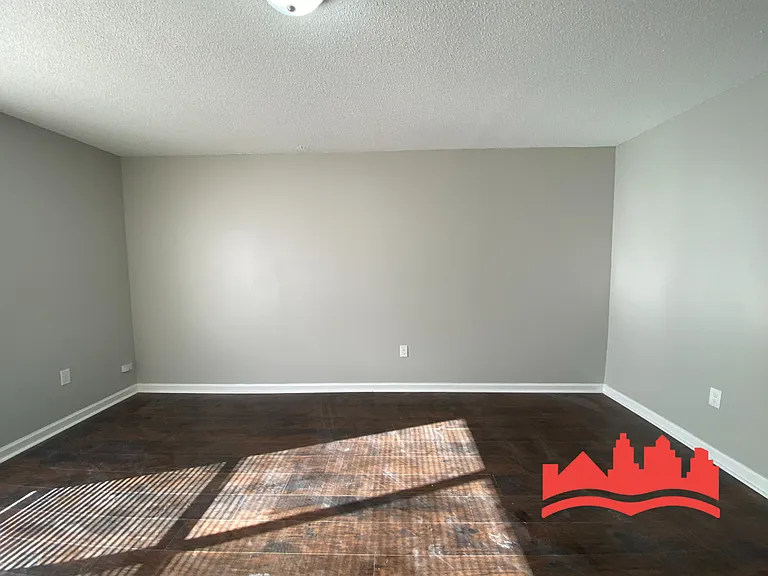4444 Kings Valley Cv W — Photo 3