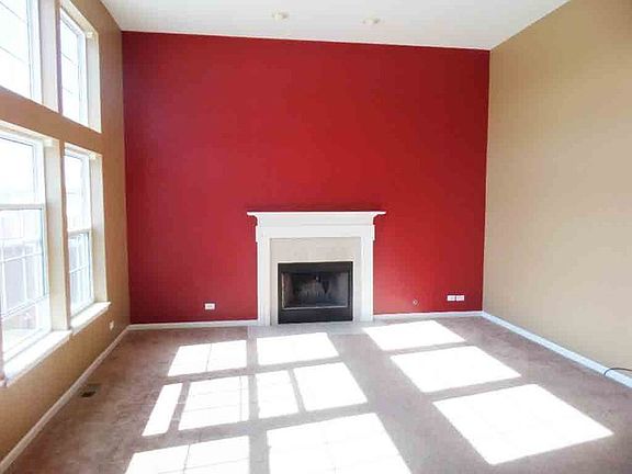 4th image of 128 Northfield Dr
