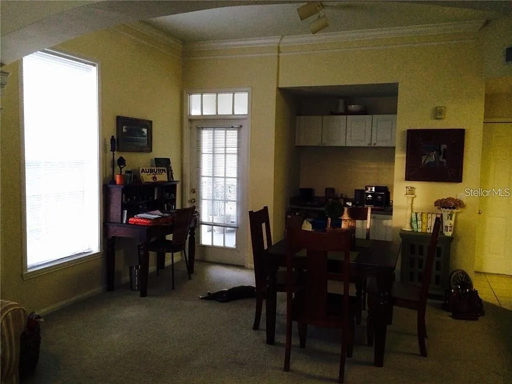 2 bed, 2.0 bath, 1122 sqft, $2,350 — Photo 3