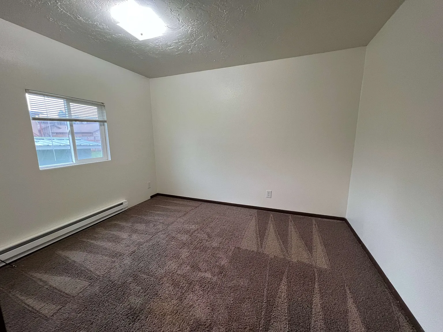1046 9th Avenue — Photo 3