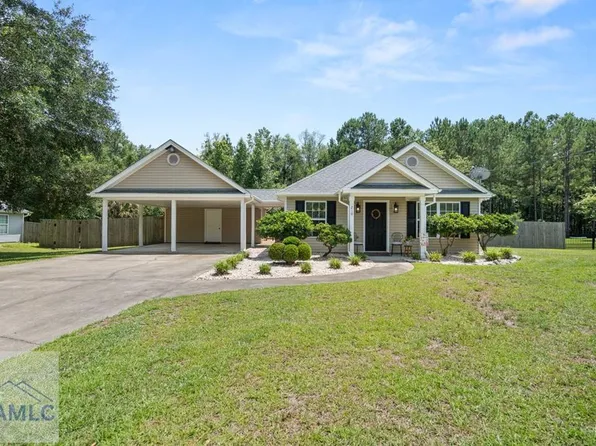 210 Lindsey Dr, Richmond Hill, GA 31324