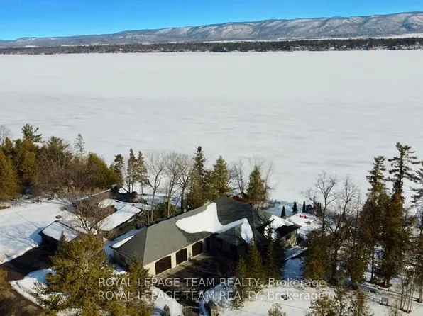 3886 Armitage Ave, Ottawa, ON K0A 1T0