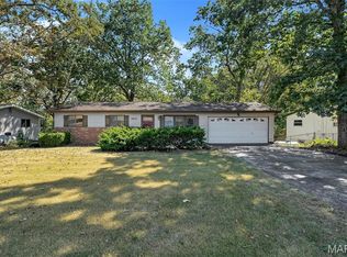 3430 Henry Dr, Imperial, MO 63052