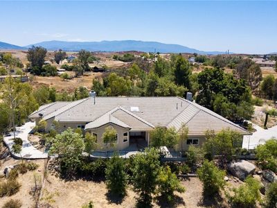 32295 Buena Ventura Rd, Winchester, CA, 92596
