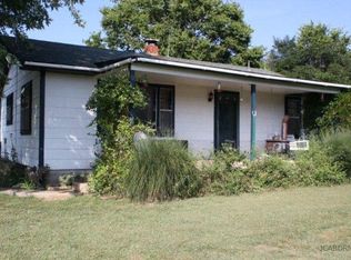 3006 High Point Rd, Centertown, MO 65023