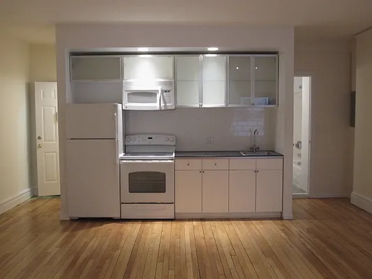 Rented by City & Suburban | media 9