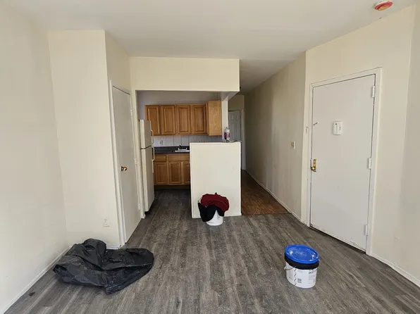 (undisclosed Address), Yonkers, NY 10701