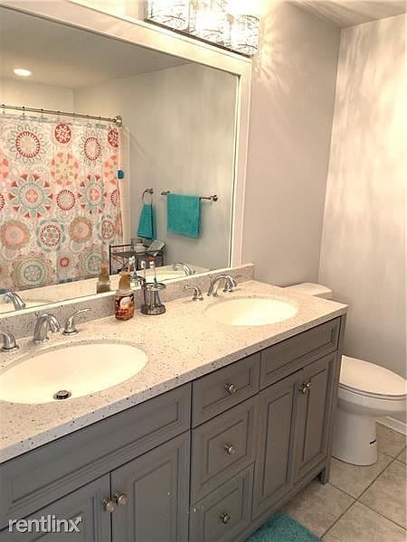 2nd image of 7823 Sanibel Dr