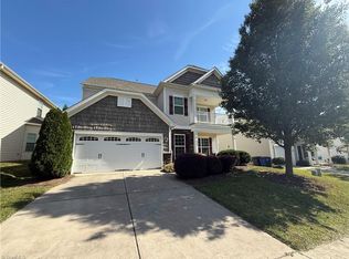 4887 Old Towne Village Cir, Pfafftown, NC 27040