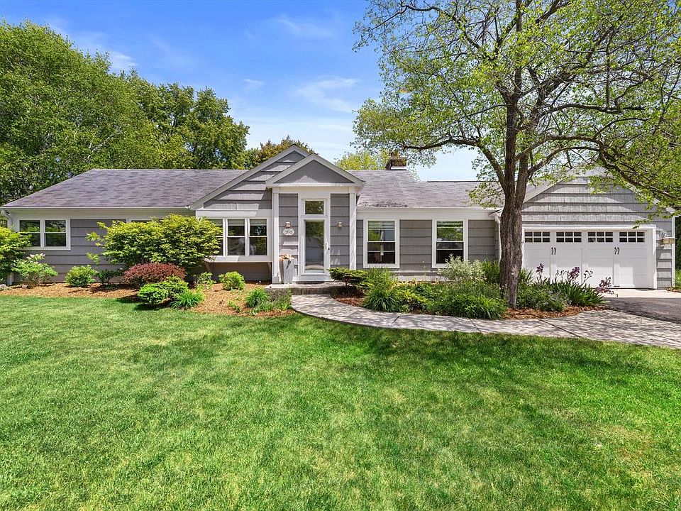 1st image of 9060 N Meadowlark LANE