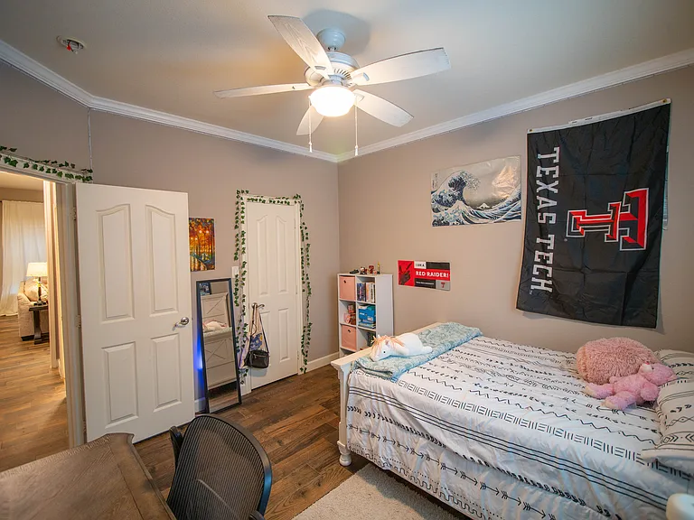 1580 Bonham Pkwy — Photo 16