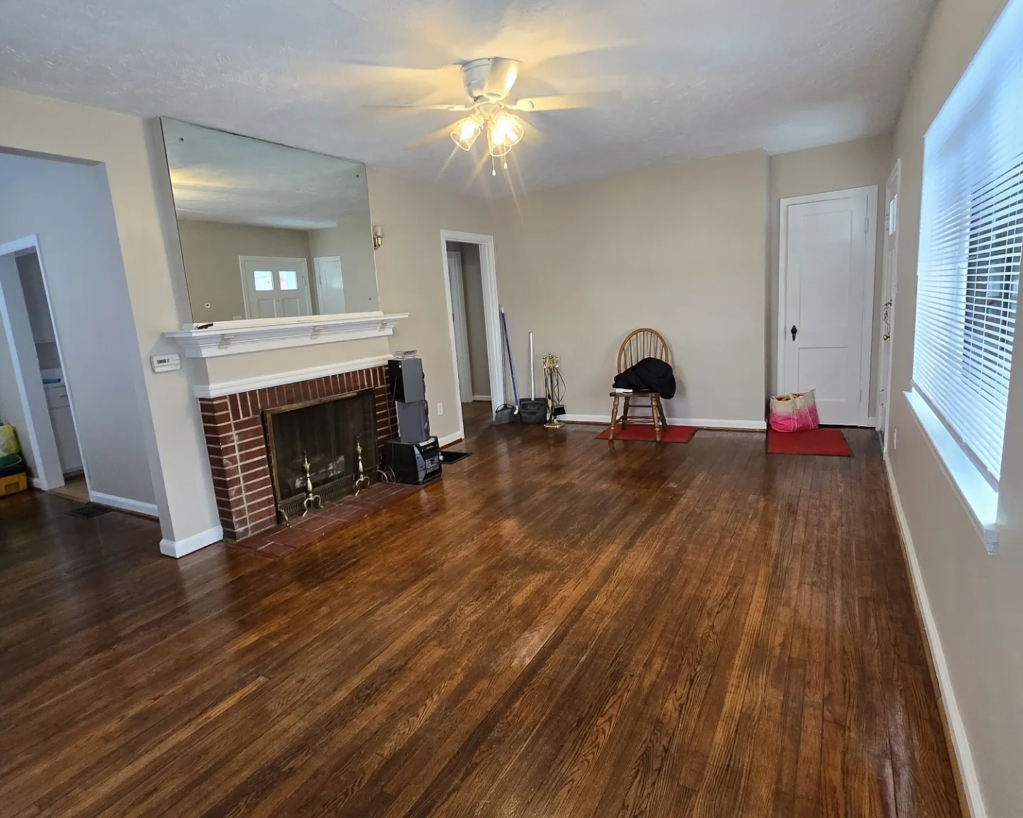 44 Miller Ave — Photo 1