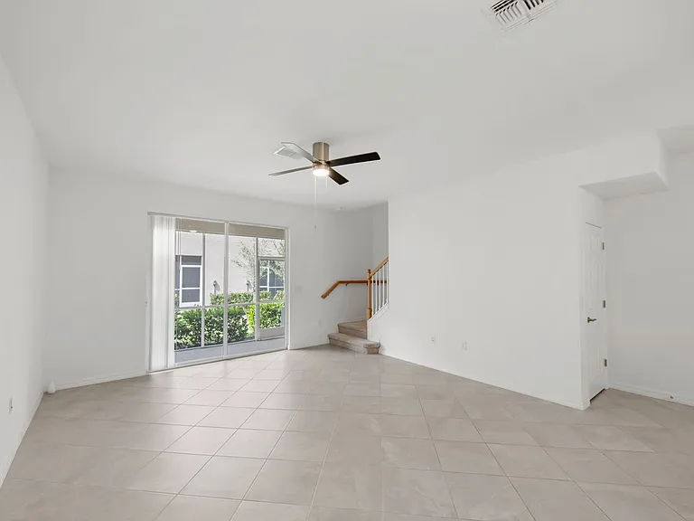 2827 Citrus St — Photo 4