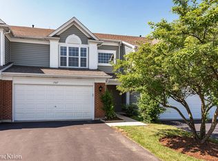 1567 E Citadel Ct, Palatine, IL 60074