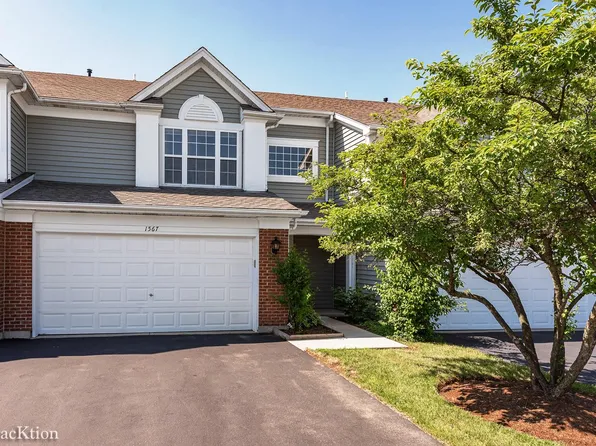 1567 E Citadel Ct, Palatine, IL 60074