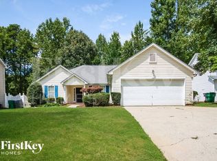 6616 Cedar Cliff Dr, Charlotte, NC 28216