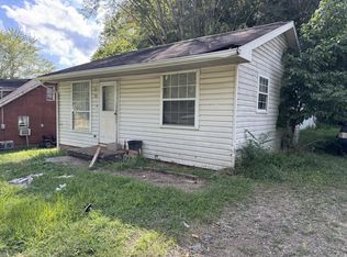 731 Lynn Ave, Weston, WV 26452