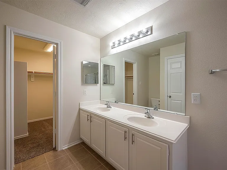 14330 Fairbuff Ln — Photo 25
