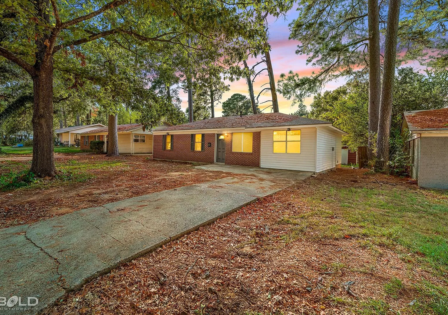 Remodeled and ready for move in before the Holidays! — Photo 1