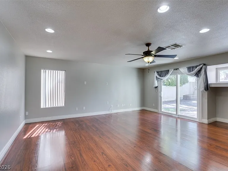 1683 Tassel Fern Ave — Photo 19