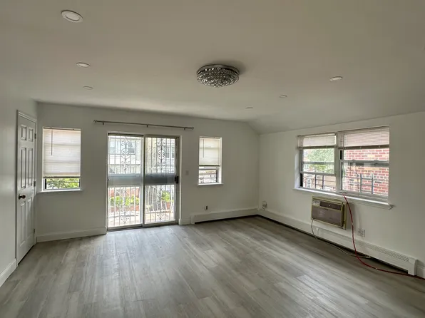66-15 52nd Rd #2, Maspeth, NY 11378