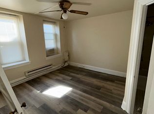 403 Maple St, Jenkintown, PA 19046