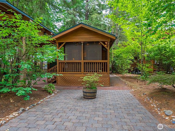 2nd image of 1546 Reservation Road SE #62