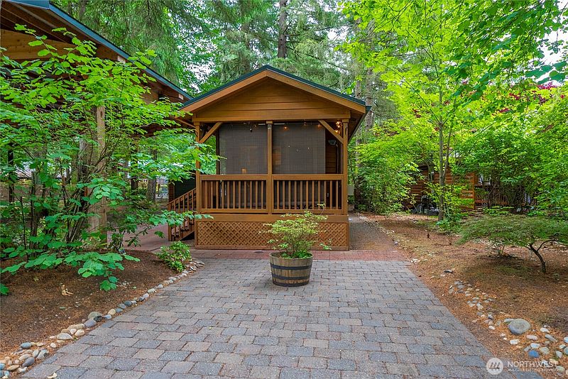 2nd image of 1546 Reservation Road SE #62