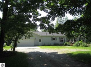 8393 Cunningham Rd, Mancelona, MI 49659