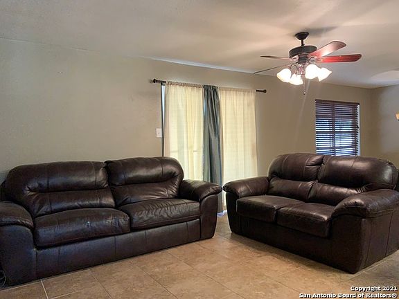 4th image of 119 Massad Dr