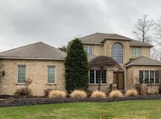 476 Longspur Rd, Highland Heights, OH 44143