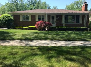 14957 Ellen Dr, Livonia, MI 48154