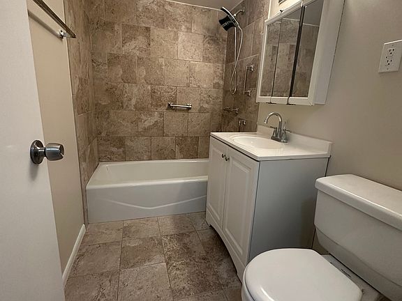 2nd image of 1020 8th Ave #1