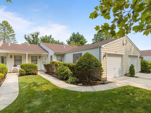 6 Knolls Drive #6, Stony Brook, NY 11790