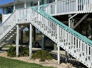 215 8th Ave E, Horseshoe Beach, FL 32648