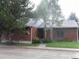 814 Mylar Park Dr, Cheyenne, WY 82009