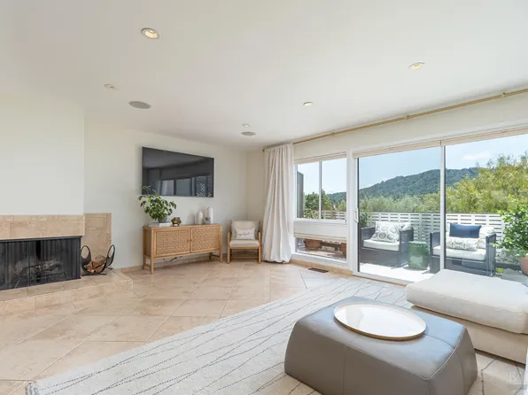 55 Corte Real #17, Greenbrae, CA 94904