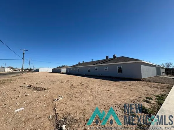 320 N Avenue B, Portales, NM 88130