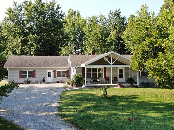 5th image of 26211 Benton Way