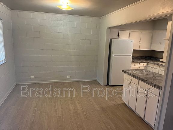 2nd image of 3239 E Admiral Ct #2